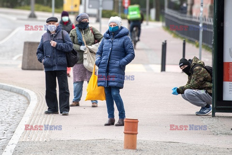 Obowiązuje nakaz zasłaniania nosa i ust