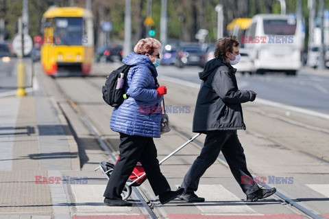 Obowiązuje nakaz zasłaniania nosa i ust