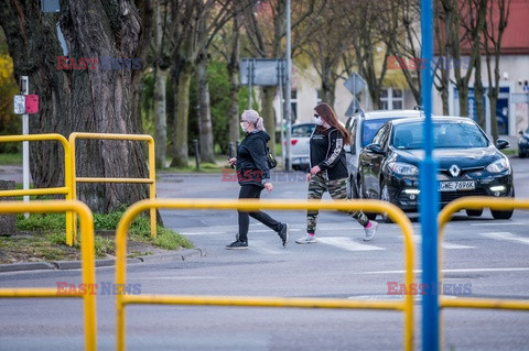 Obowiązuje nakaz zasłaniania nosa i ust