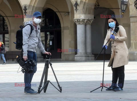 Obowiązuje nakaz zasłaniania nosa i ust