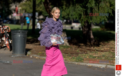 Street fashion na Tygodniu Mody w Mediolanie - lato 2021