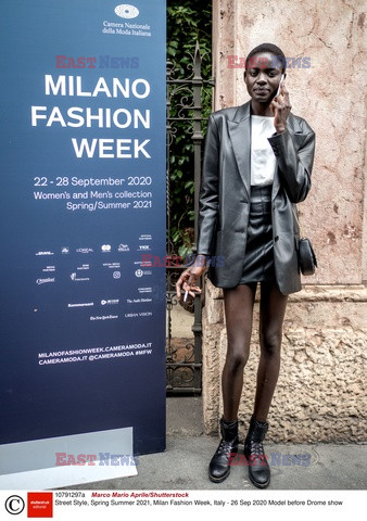 Street fashion na Tygodniu Mody w Mediolanie - lato 2021