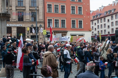 Antycovidowe "Marsze o Wolność"