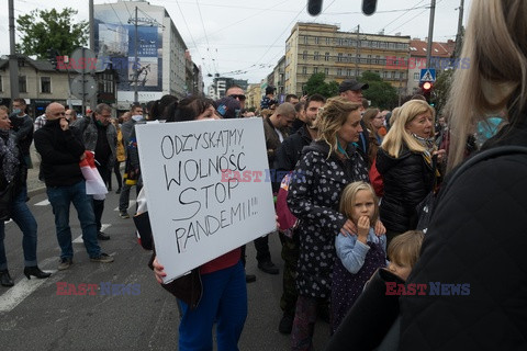 Antycovidowe "Marsze o Wolność"