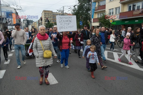 Antycovidowe "Marsze o Wolność"