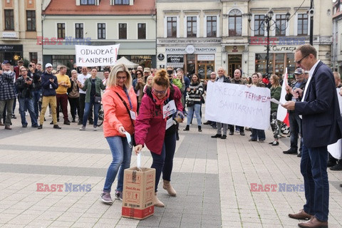 Antycovidowe "Marsze o Wolność"