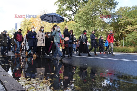 Kolejne protesty po wyroku TK ws. aborcji - dzień trzeci