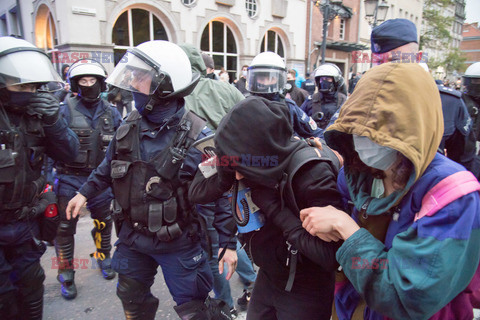 Kolejne protesty po wyroku TK ws. aborcji - dzień trzeci