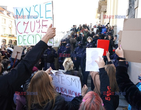 Słowo na niedzielę Strajku Kobiet