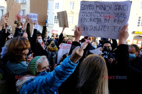 Słowo na niedzielę Strajku Kobiet