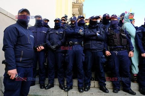 Słowo na niedzielę Strajku Kobiet