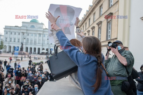 Słowo na niedzielę Strajku Kobiet