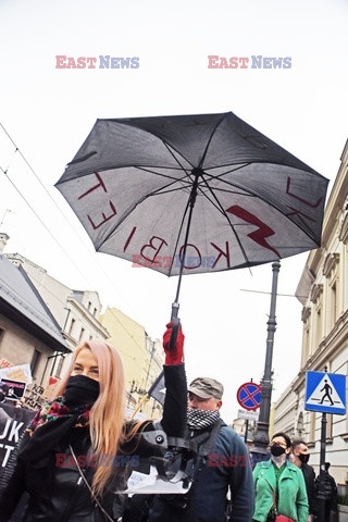 Słowo na niedzielę Strajku Kobiet