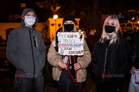 Słowo na niedzielę Strajku Kobiet