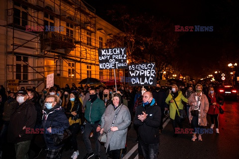 Słowo na niedzielę Strajku Kobiet