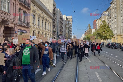 Słowo na niedzielę Strajku Kobiet