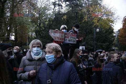 Słowo na niedzielę Strajku Kobiet