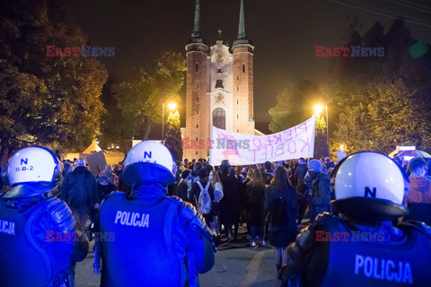 Słowo na niedzielę Strajku Kobiet