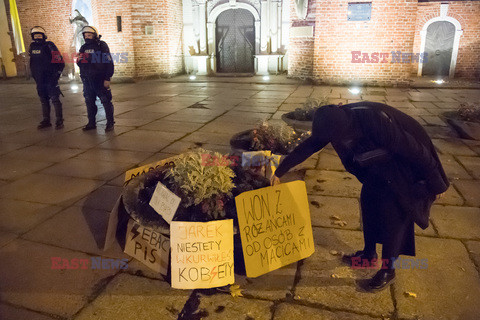 Słowo na niedzielę Strajku Kobiet