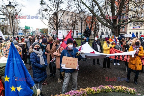 Rocznica praw wyborczych kobiet - demonstracje OSK