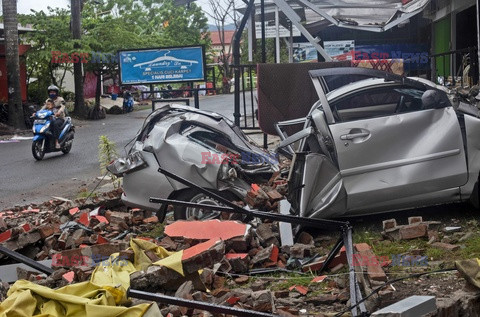 Trzęsienie ziemi na indonezyjskiej wyspie Sulawesi