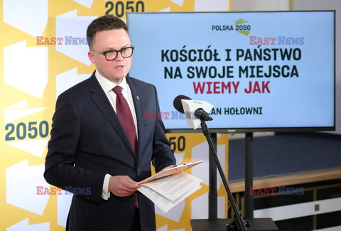 Szymon Hołownia o relacji państwa z Kościołem