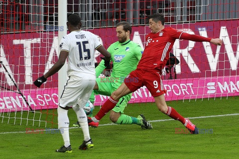 Gol Lewandowskiego w meczu z Hoffenheim