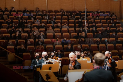 Kina i ośrodki kultury wznawiają działalność