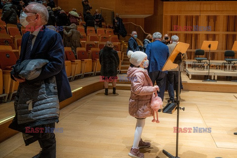 Kina i ośrodki kultury wznawiają działalność