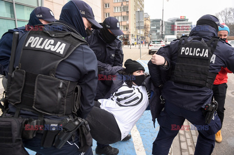 Protesty przeciwko ustawie "Tak dla rodziny, nie dla gender"