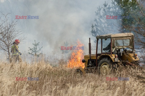 Rozpoczął się sezon pożarów traw