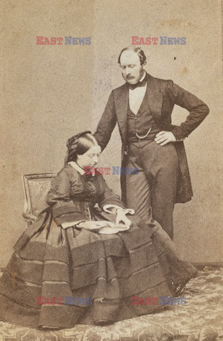 Victoria and Albert Museum archiwalia