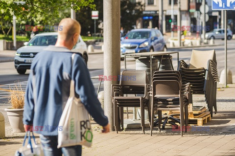 Ogródki kawiarniane szykują się do otwarcia