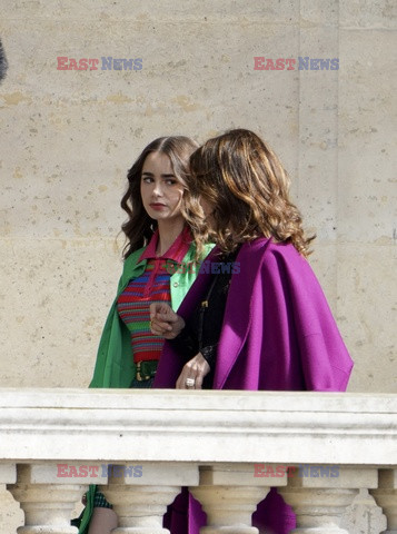 Lily Collins na planie 2. sezonu Emily In Paris