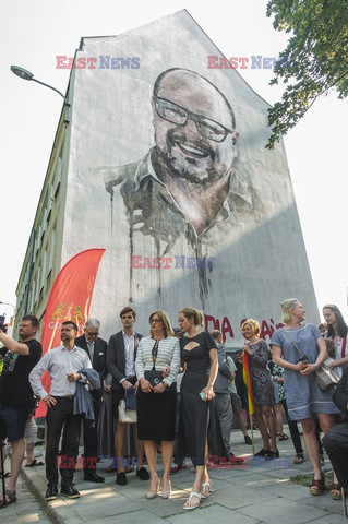 Odsłonięcie muralu Pawła Adamowicza oraz wręczenie Nagrody Równości