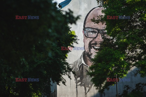 Odsłonięcie muralu Pawła Adamowicza oraz wręczenie Nagrody Równości