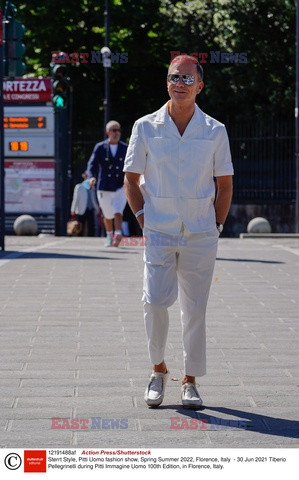 Street fashion na pokazach Pitti Uomo - lato 2022