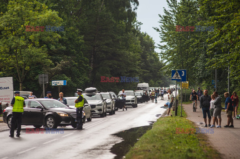 Rybacy i rolnicy zablokowali drogę na Hel