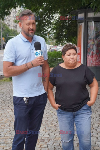 Goście przed studiem DDTVN