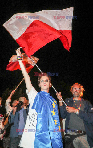 Protest przed Sejmem po przegłosowaniu lex anty-tvn