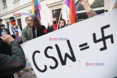 Wystawa Sztuka polityczna w CSW - otwarcie i protest