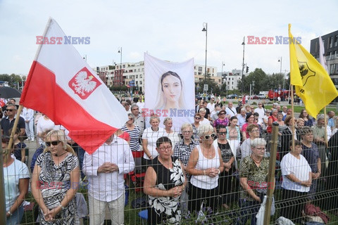 Beatyfikacja kard. Wyszyńskiego i Matki Czackiej