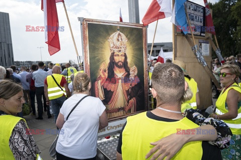 Beatyfikacja kard. Wyszyńskiego i Matki Czackiej