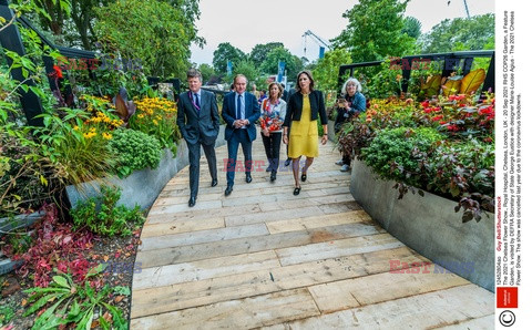 Przygotowania do Chelsea Flower Show 2021