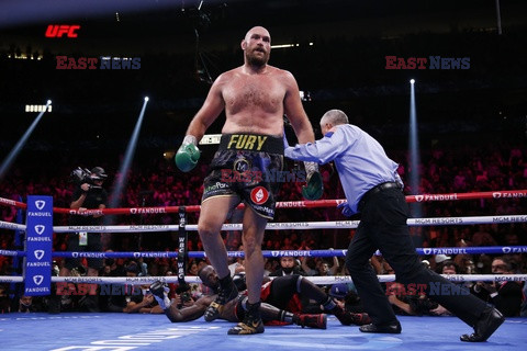 Tyson Fury znokautował Deontaya Wildera