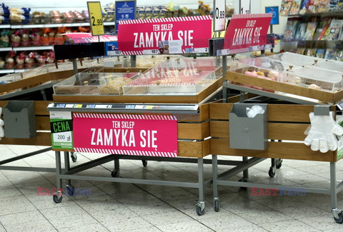 Tesco zamyka sklep na Kabatach