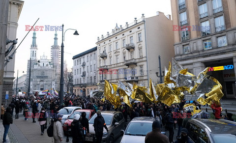 Antyfaszystowskie streetparty w Warszawie