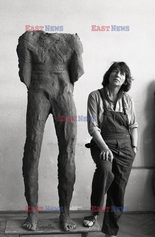 Magdalena Abakanowicz i jej rzeźby