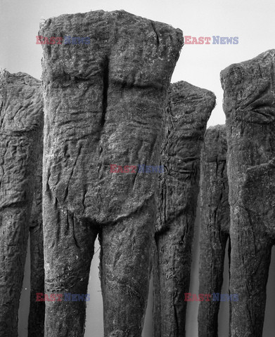 Magdalena Abakanowicz i jej rzeźby