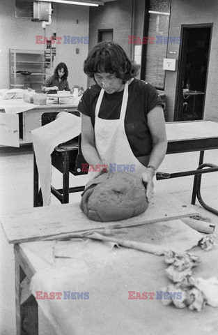 Magdalena Abakanowicz i jej rzeźby